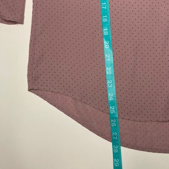 New York & Company Size Extra Large Pink Textured polka Dot Long Sleeved Blouse - Picture 9 of 9